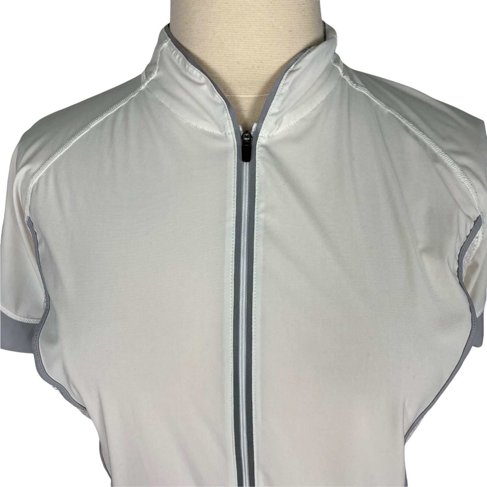 Xersion Women Shirt Athletic Full Zip Back Pockets Mesh Sides White Size XL