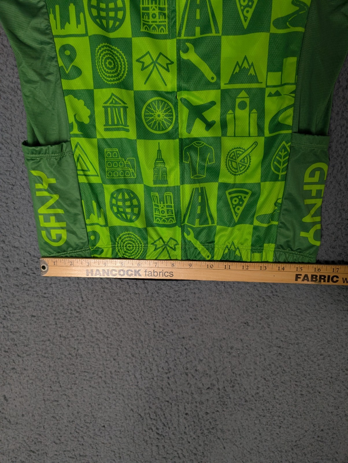 GFNY Gran Fondo New York Cycling Jersey XL Green Short Sleeve Zip 5 Pocket NWOT