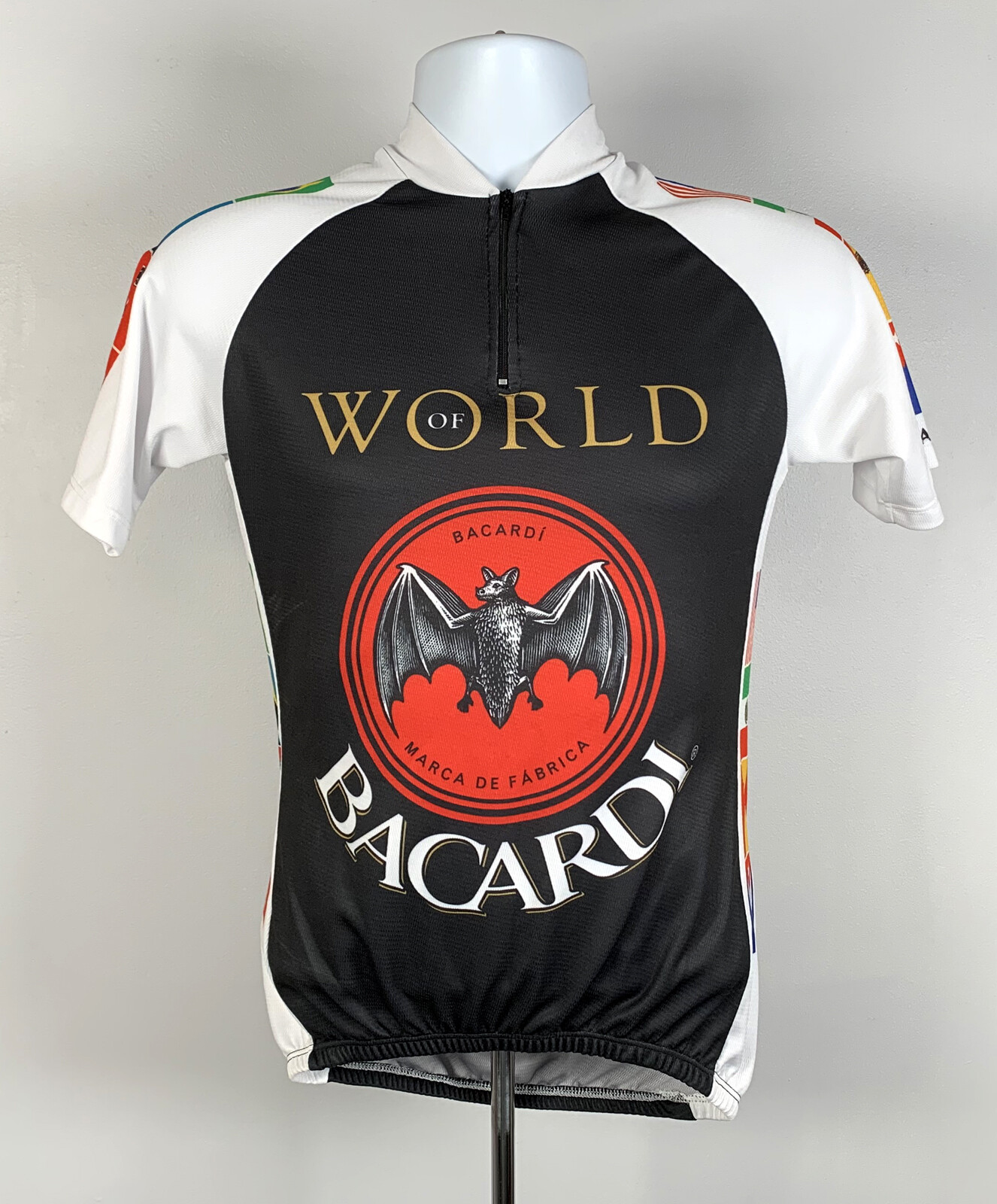 World of Bacardi Rum Bat Logo Bicycle Bike Jersey Mens Medium Colorful