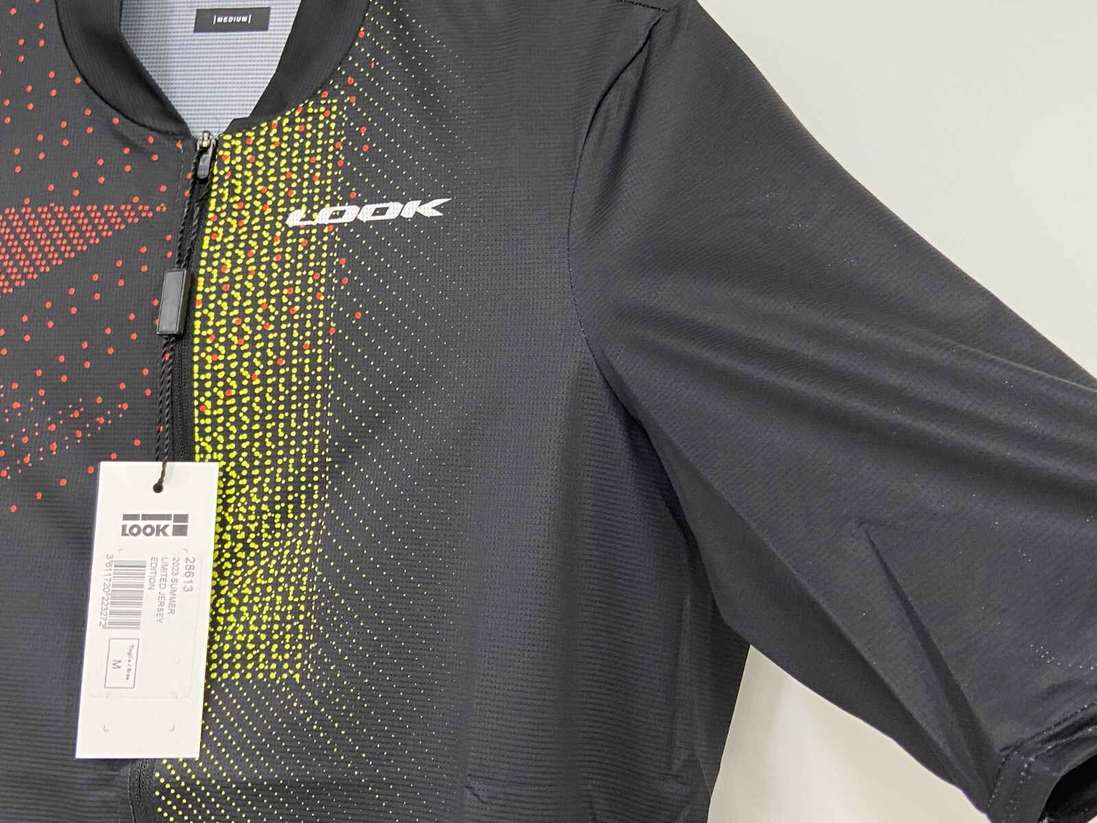 Look Iconic Limited Edition Breathability 50+UV Cycling Jersey (Size XS-XXL)