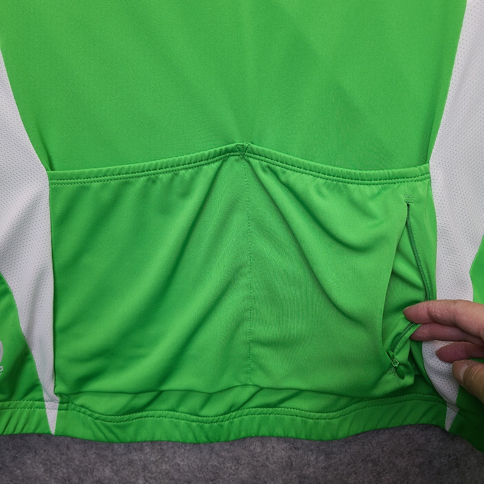 Novara Cycling Jersey 1/4 Zip Womens XL Green SS Bike 2 Back Pockets W/ Zip PKT