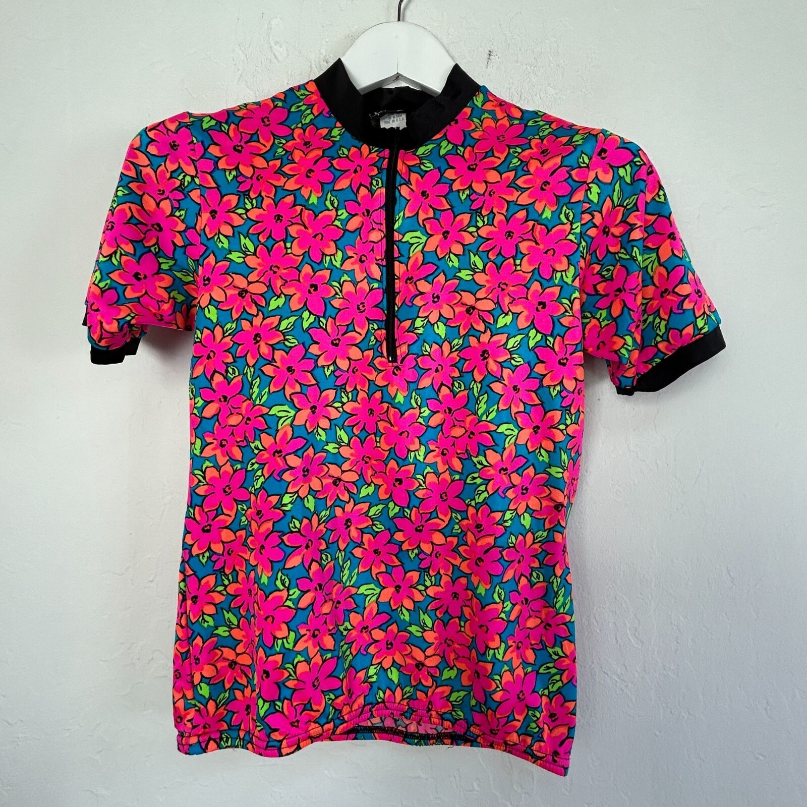 Free Form Fashions Womens Floral Cycling Jersey Pink/Green Short Sleeve 1/4 Zip
