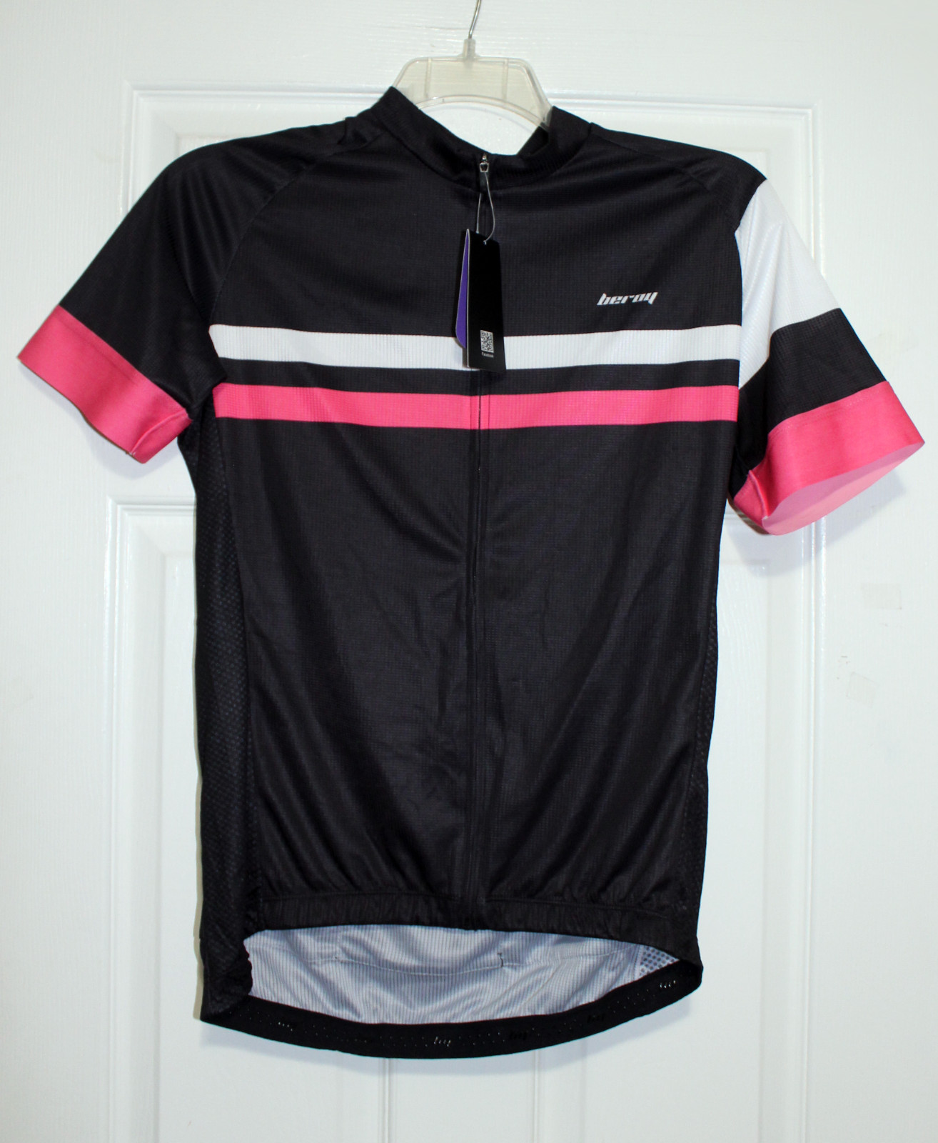Beroy Womens L Black Pink White Cycling Jersey NWT