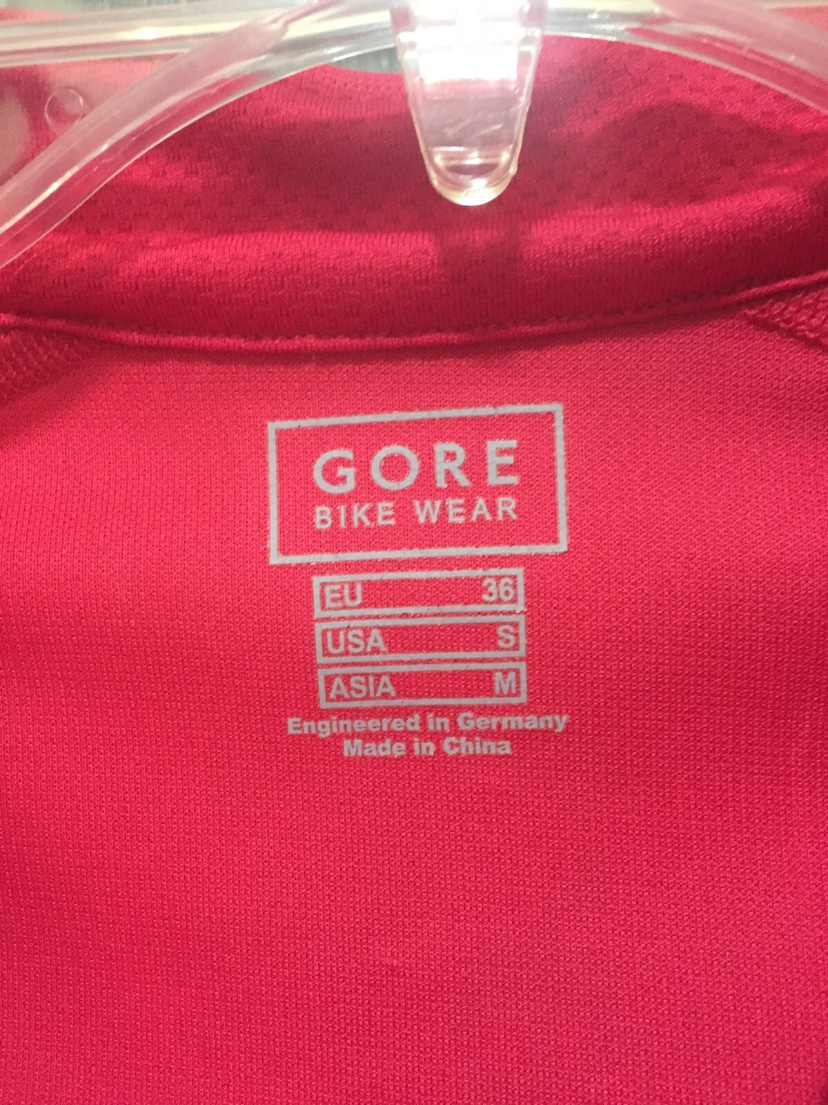 Gore Bike Wear Top Size Small 3 Back Pockets Partial Zip Neck Short Sleeve