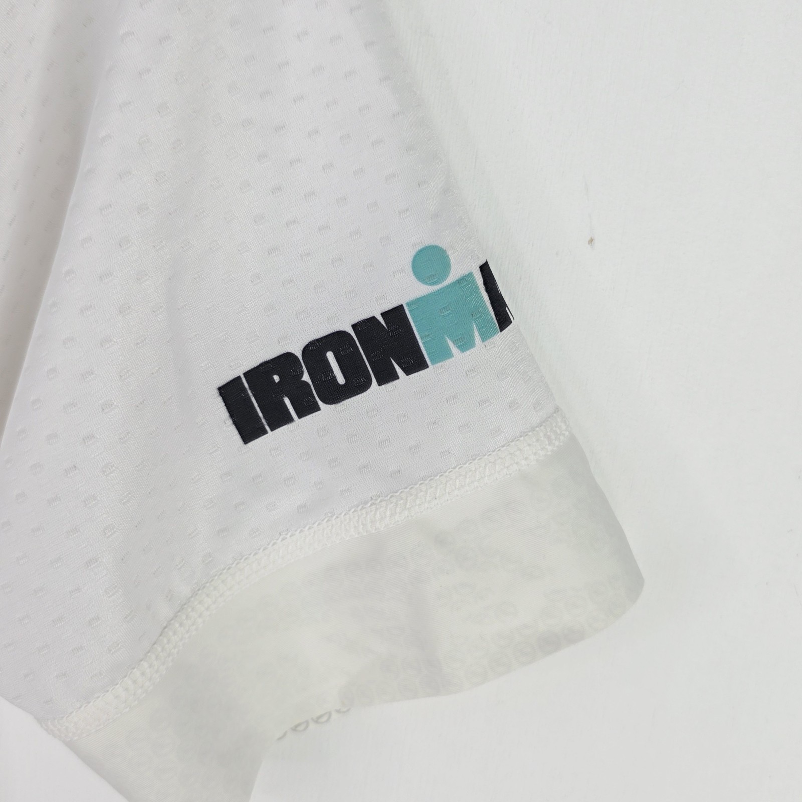 Zoot Men’s Large Full Zip White Cycling Jersey Stretch Short Sleeve Pockets