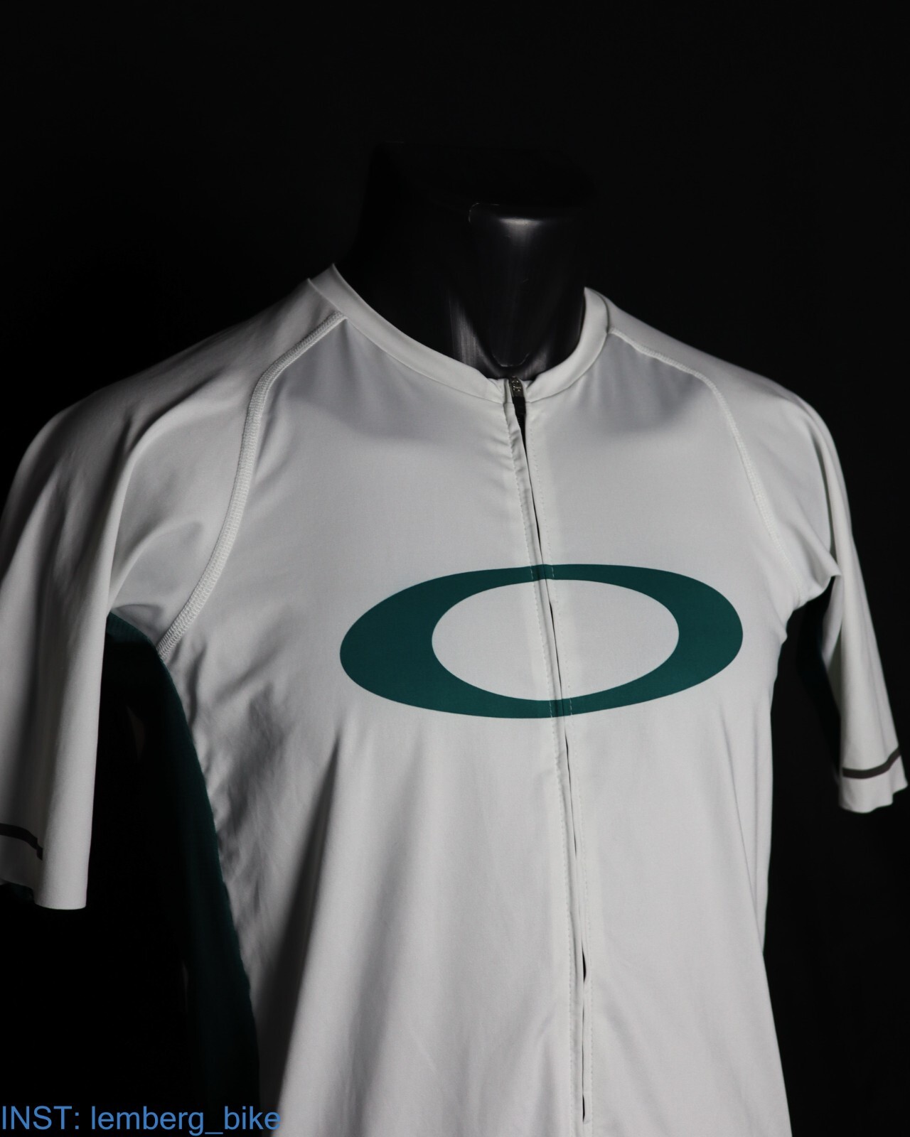 Oakley MTB Icon cycling jersey size M #0132
