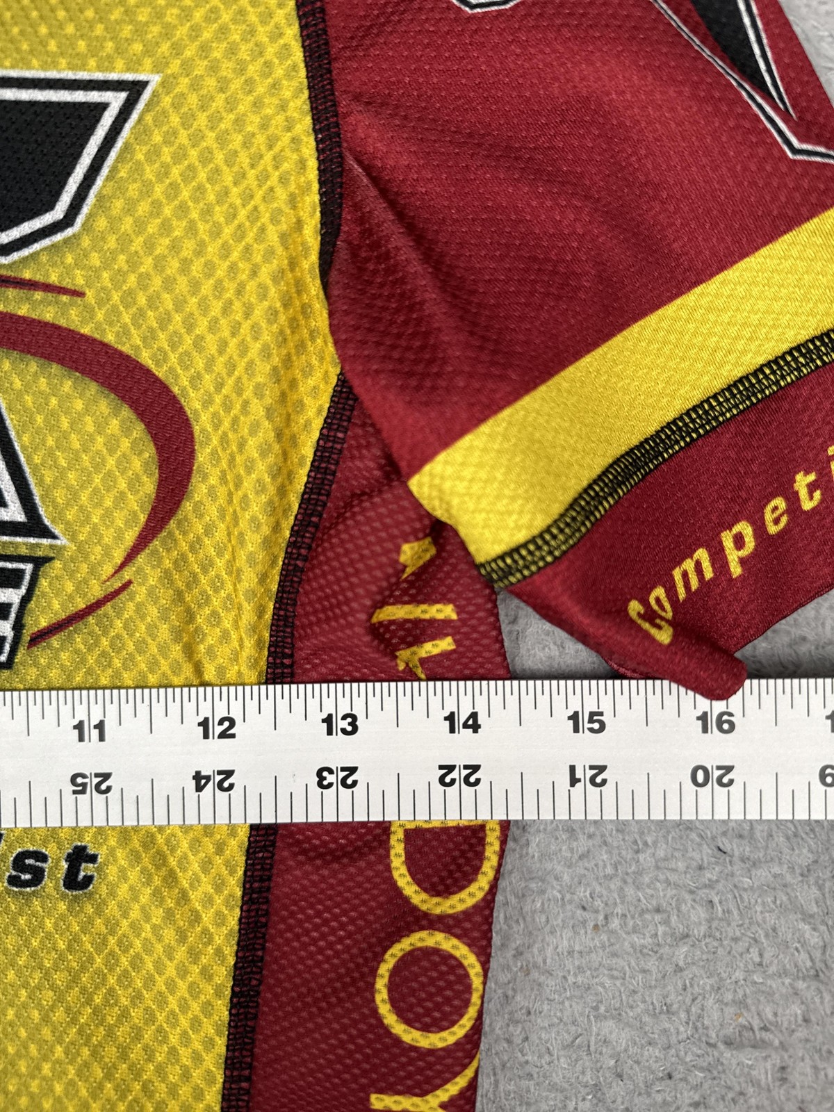 Jakroo FCA Endurance Cycling Jersey Womens Small Yellow Red Christian Bike