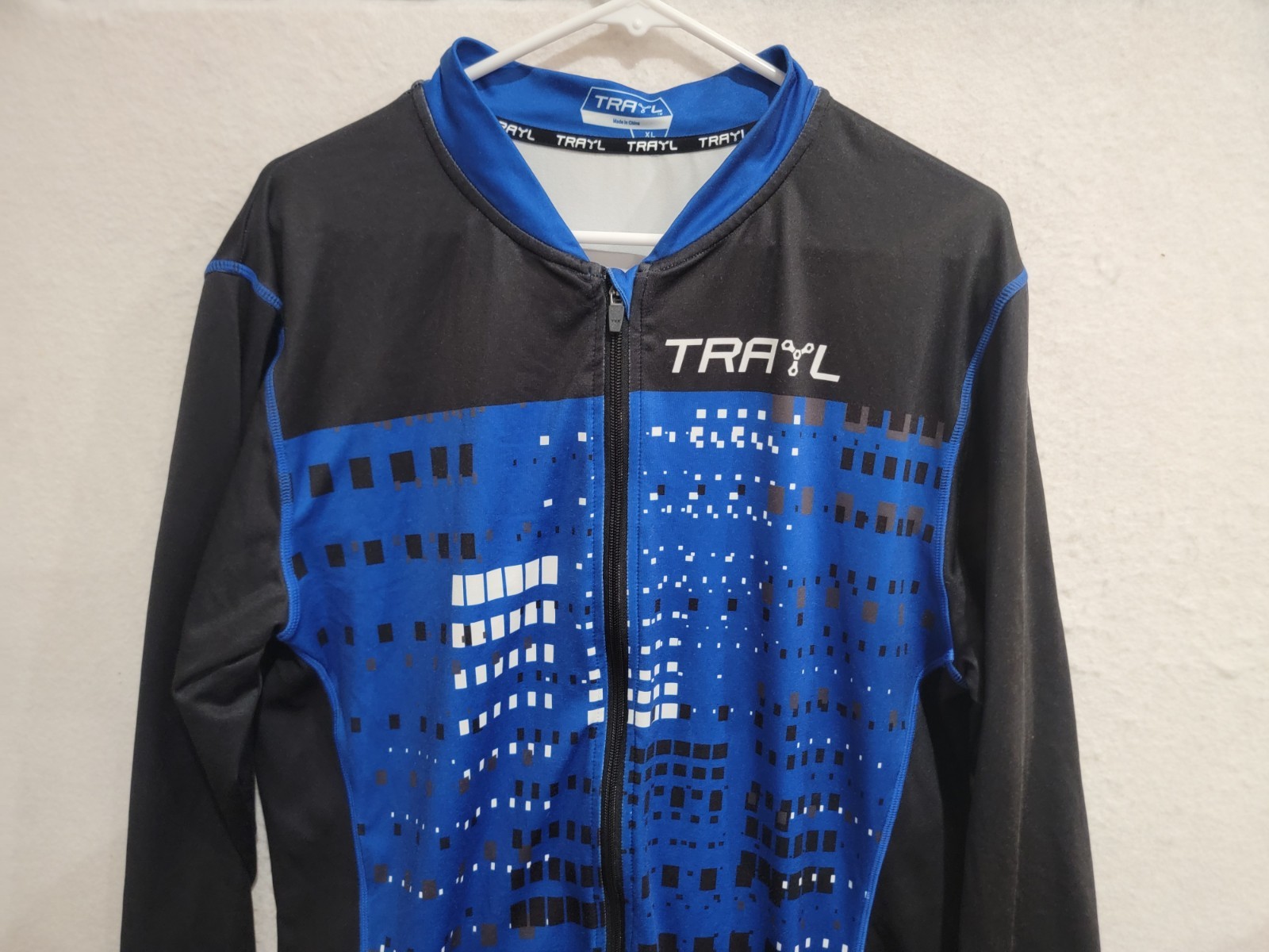 TRAYL Cycling Jersey XL Blue Black Full Zip Long Sleeve MTB Road Bike Graphic