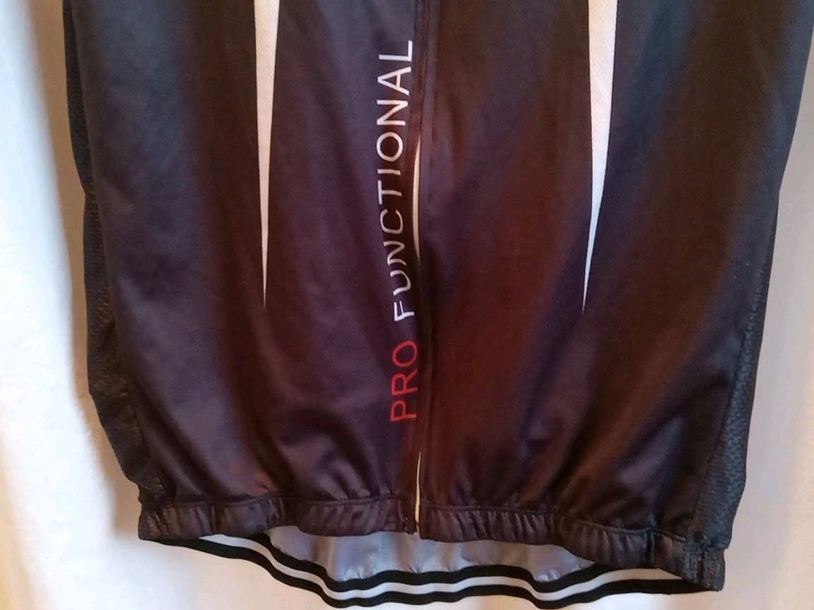NWOT Nashrio Cycling Jersey Size XL Full Zip with Bottle Holders 100% Polyester
