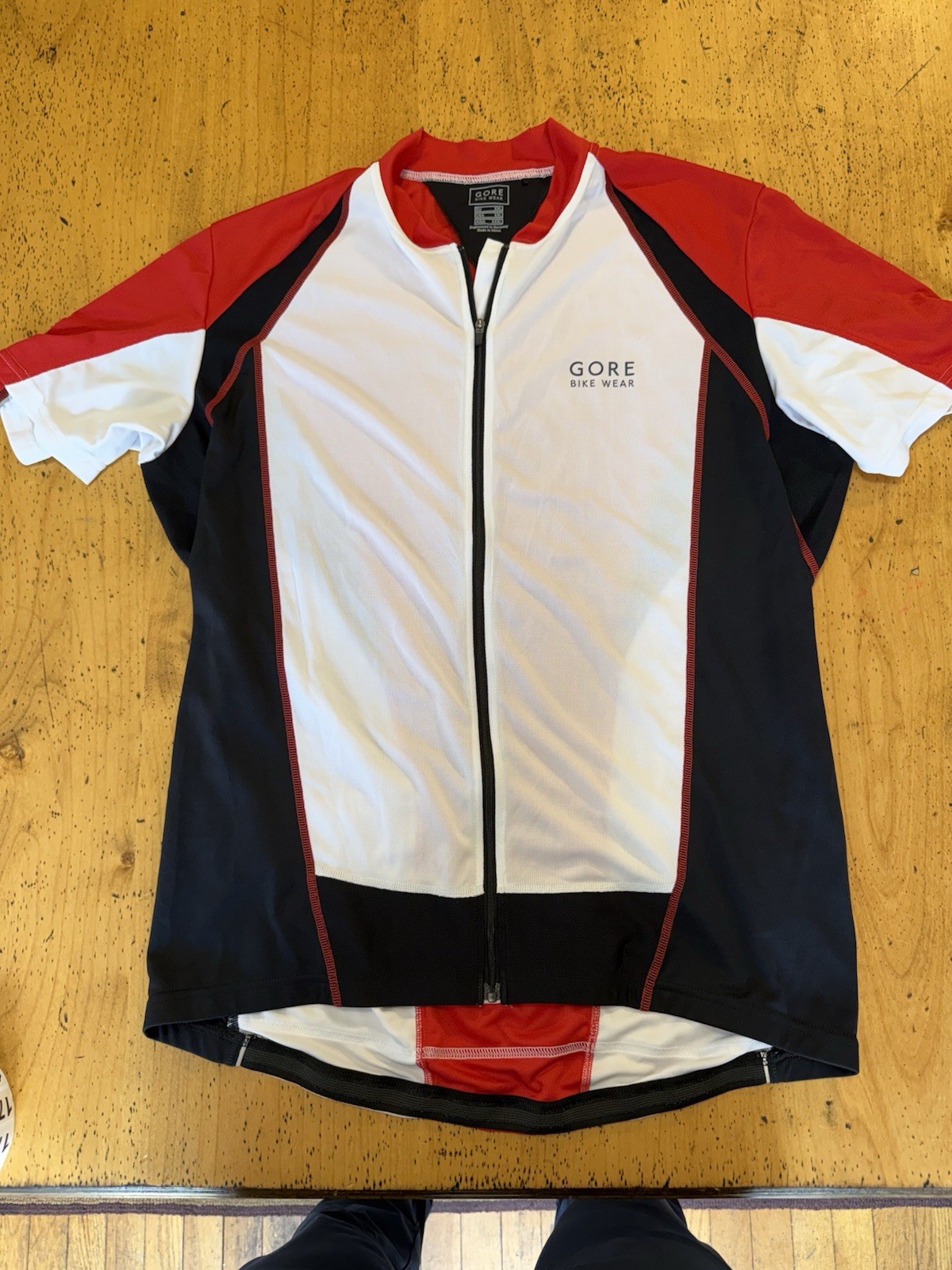 gore bike wear Full Zip jersey Men’s Size XxL Excellent Condition