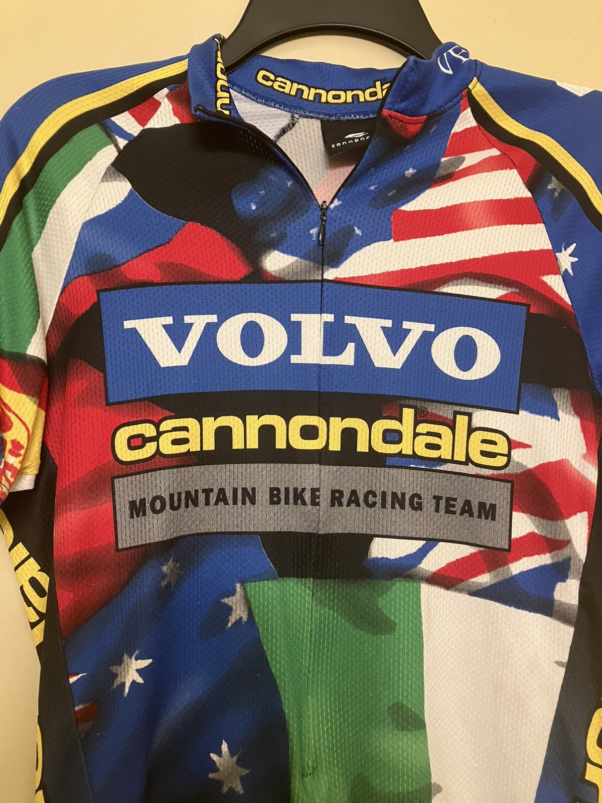 Vintage Cannondale Mountain Bike Race Team USA Flag Volvo Zip Jersey Size M
