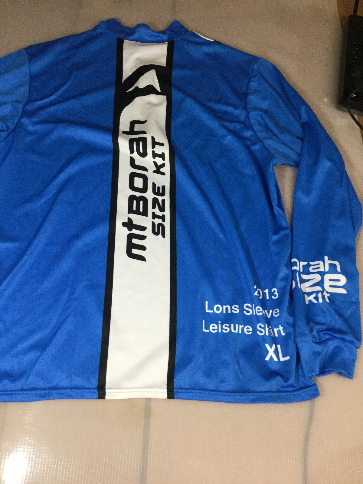 Borah Teamwear Long Sleeve Casual Cycling Tech T Shirt XLarge XL (6910-152)