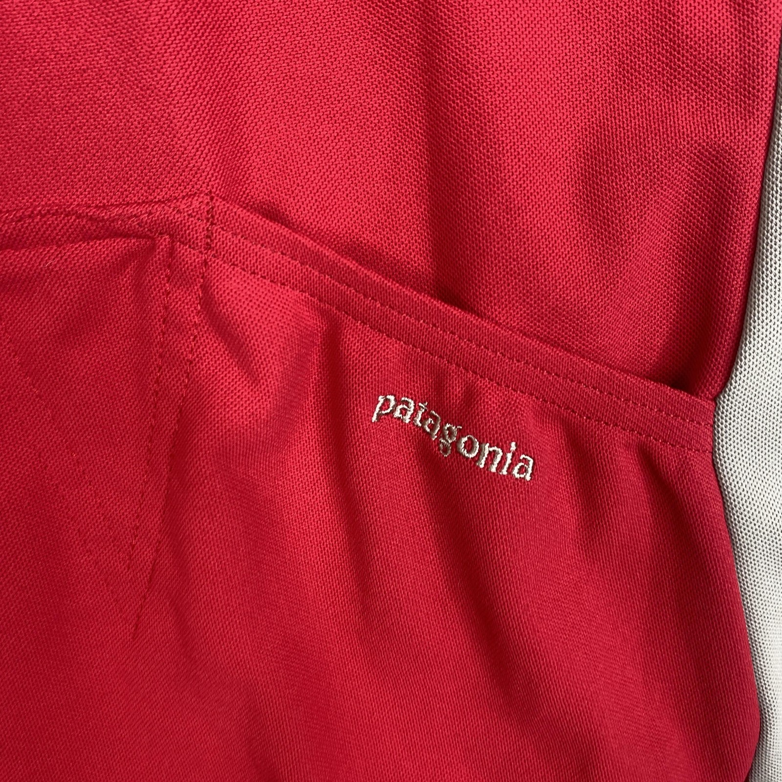 Patagonia Cycling Jersey Mens Large Red Tan 1/4 Zip Short Sleeve USA Bike Shirt