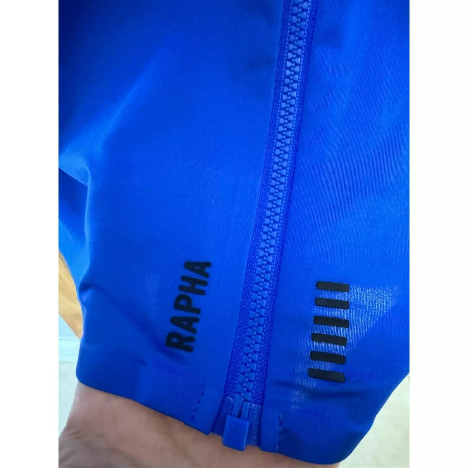 USED BLUE RAPHA SHORT SLEEVE CYCLING II AERO JERSEY PRO TEAM LIGHTWEIGHT LARGE