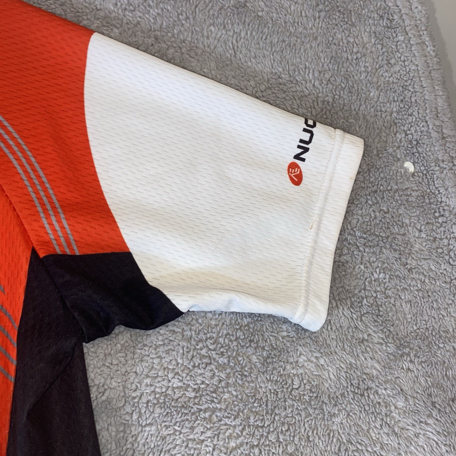 NUCKILY Men’s Cycling Jersey Lot 2 Large Blue Red Short Sleeve Full Zip Race Fit