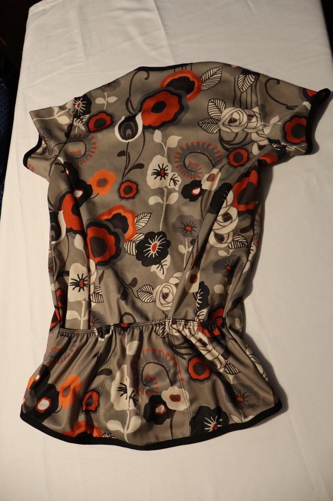 Women’s Performance Small Cycling Shirt Tan With Orange Flowers