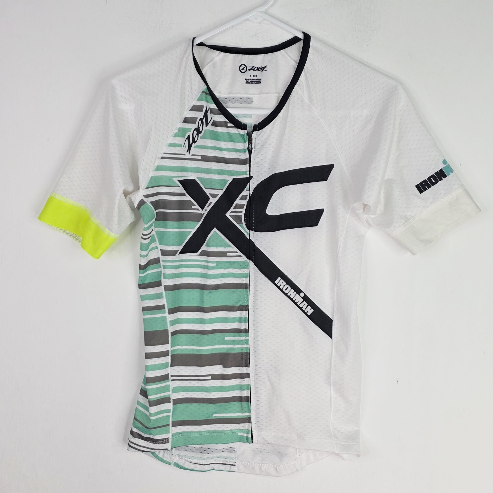 Zoot Men’s Large Full Zip White Cycling Jersey Stretch Short Sleeve Pockets