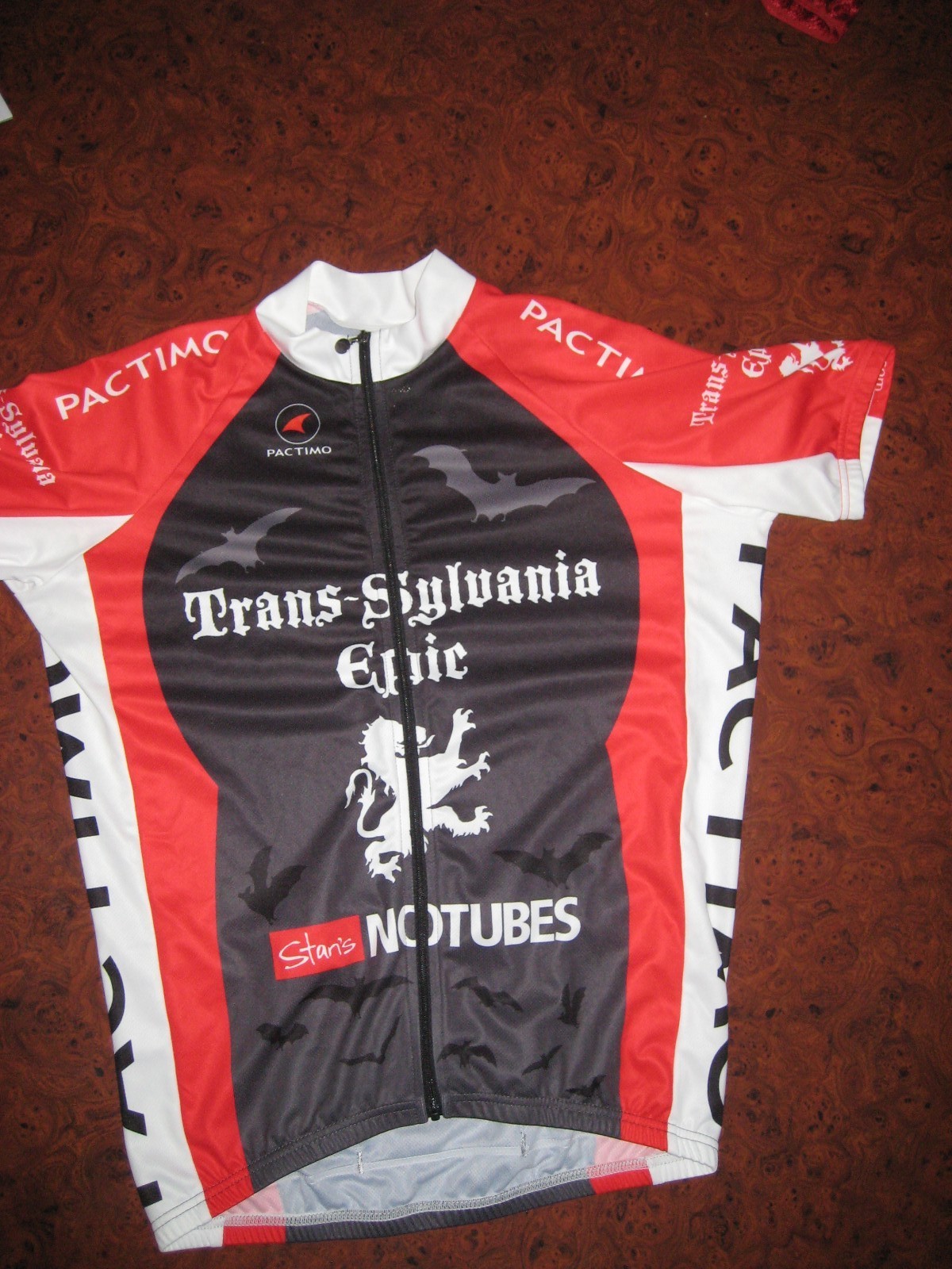 Trans Sylvania Epic Stage Race Leader Jersey NEW SmL STANS, Pactimo Pennsylvania