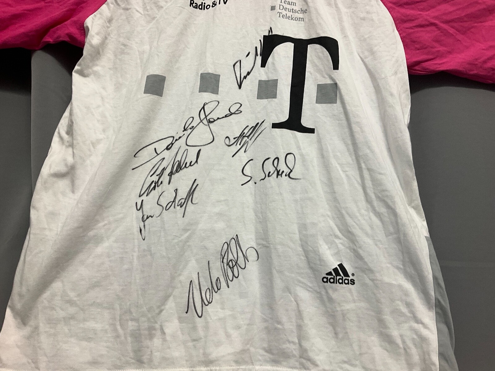NOS TEAM TELEKOM T-MOBILE Adidas Jersey Shirt L Genuine 7x signature signature