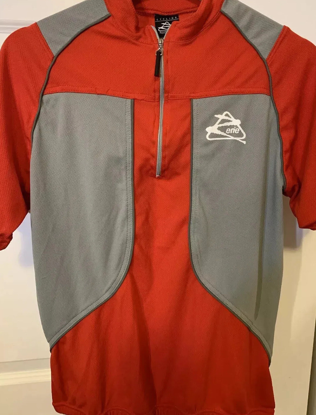 Zerie Mens Sz L Cycling Jersey Bicycle Red Gray