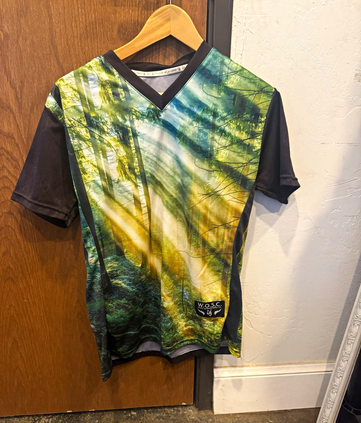 W.O.S.C. Men’s Breathable Cycling Jersey Polyester Graphic V-Neck L Multicolor