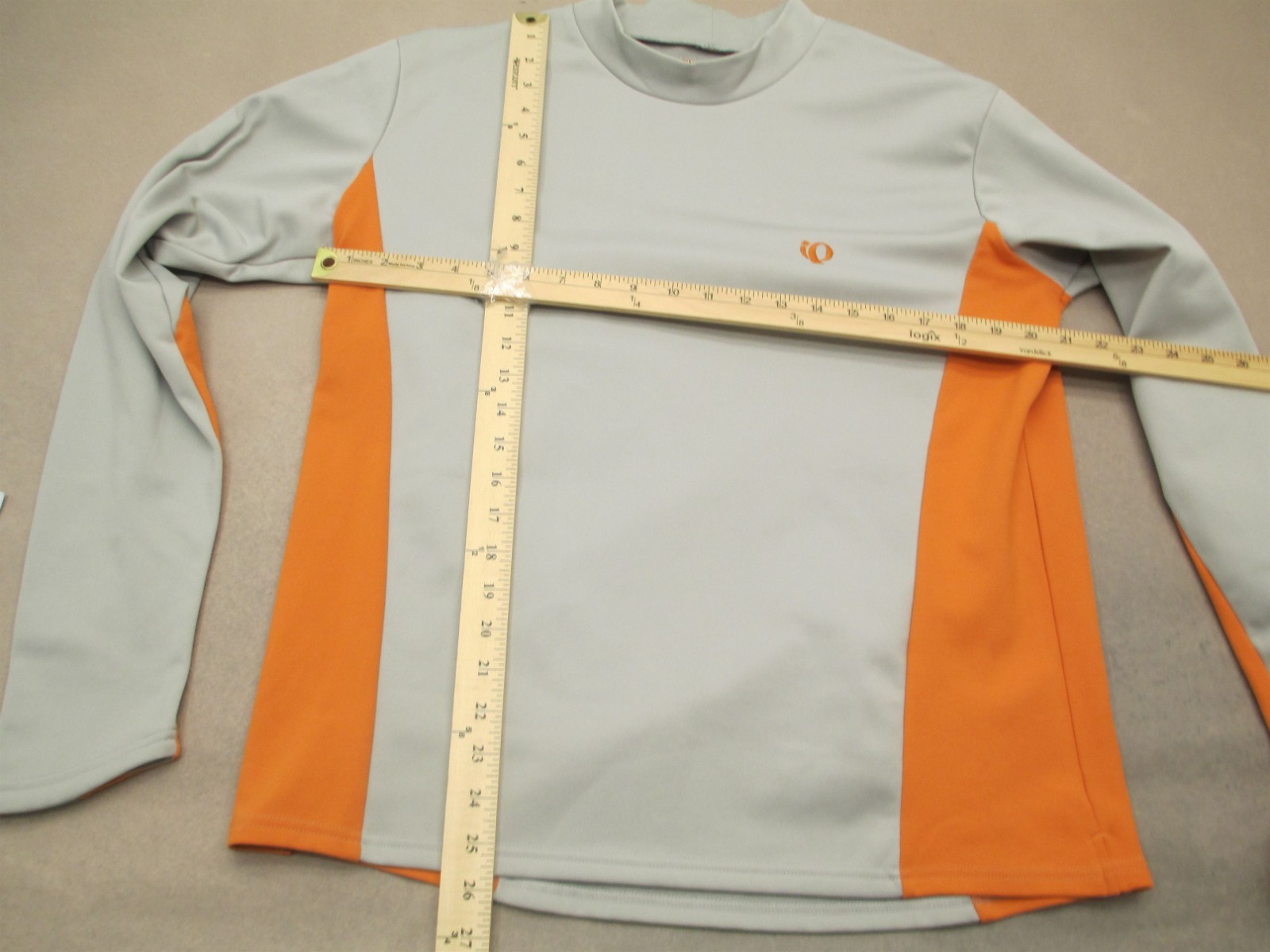 Pearl Izumi Size M Men Gray Cycling Stretch Long Sleeve Activewear Pull Over 457