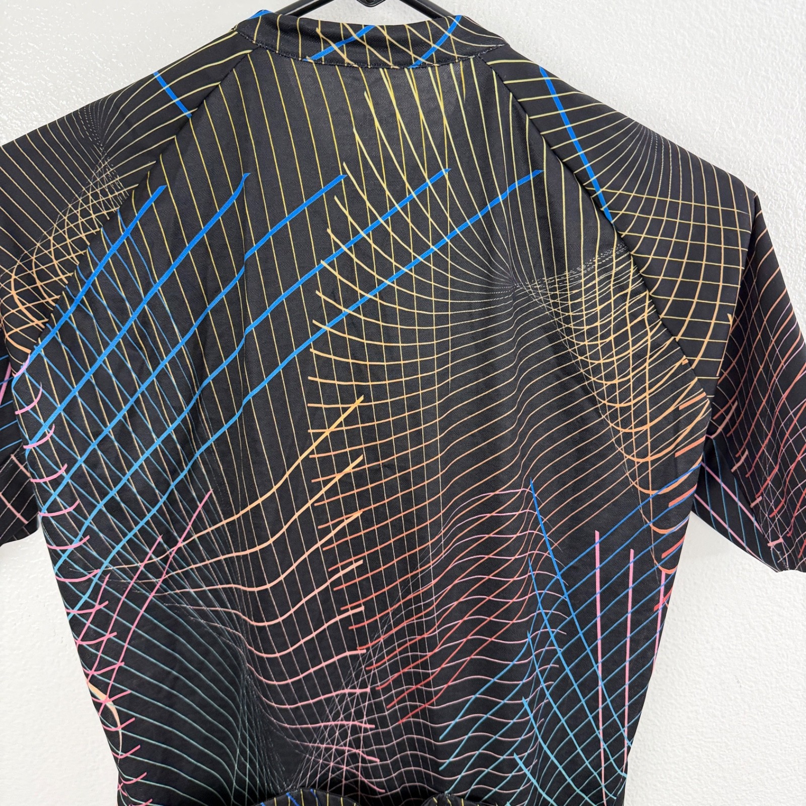 AGU Cycling Jersey Womens Large Black Multi Nocturnal Lines Performance Bike EUC