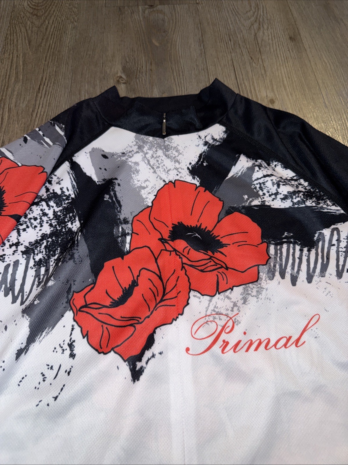 Primal Women’s Cycling Jersey Size XL Bike Shirt Short Sleeves Poppy Floral NWOT