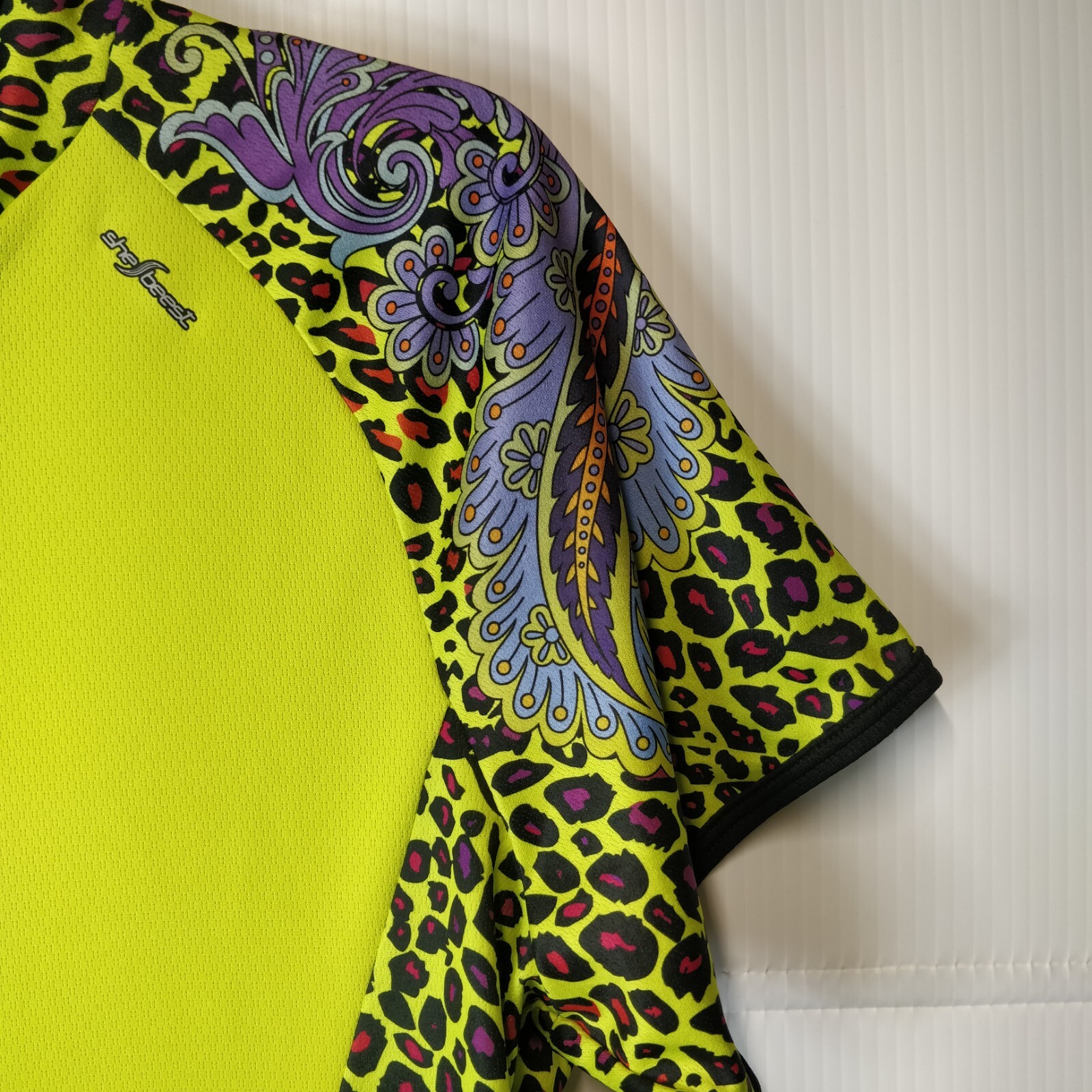 Shebeest Women’s Size L Cycling Jersey 1/2 Zip Green Multicolor Leopard Paisley