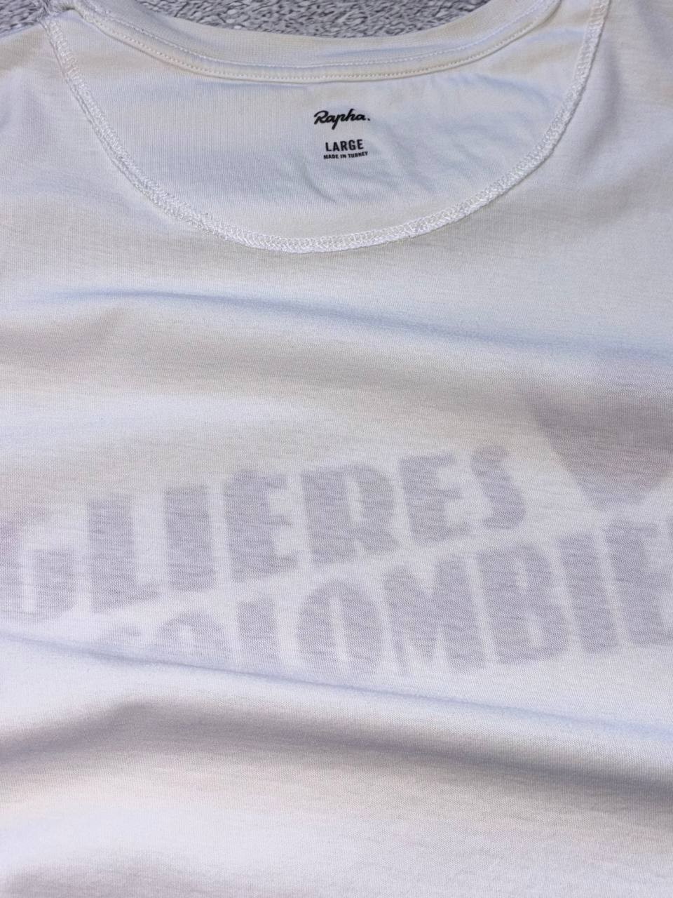 Rapha L’Etape du Tour Cycling T-Shirt White Burgundy Size L Glieres Colombiere