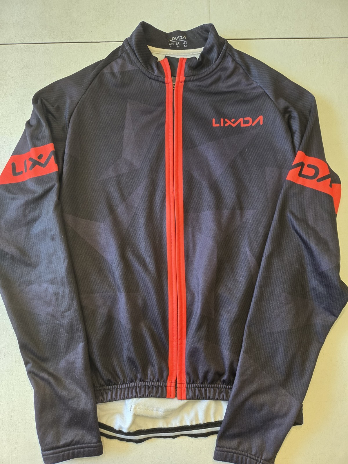 Lixada Cycling Jersey, Long Sleeve, Med, Full Zip, Light Fleece Lined, Black