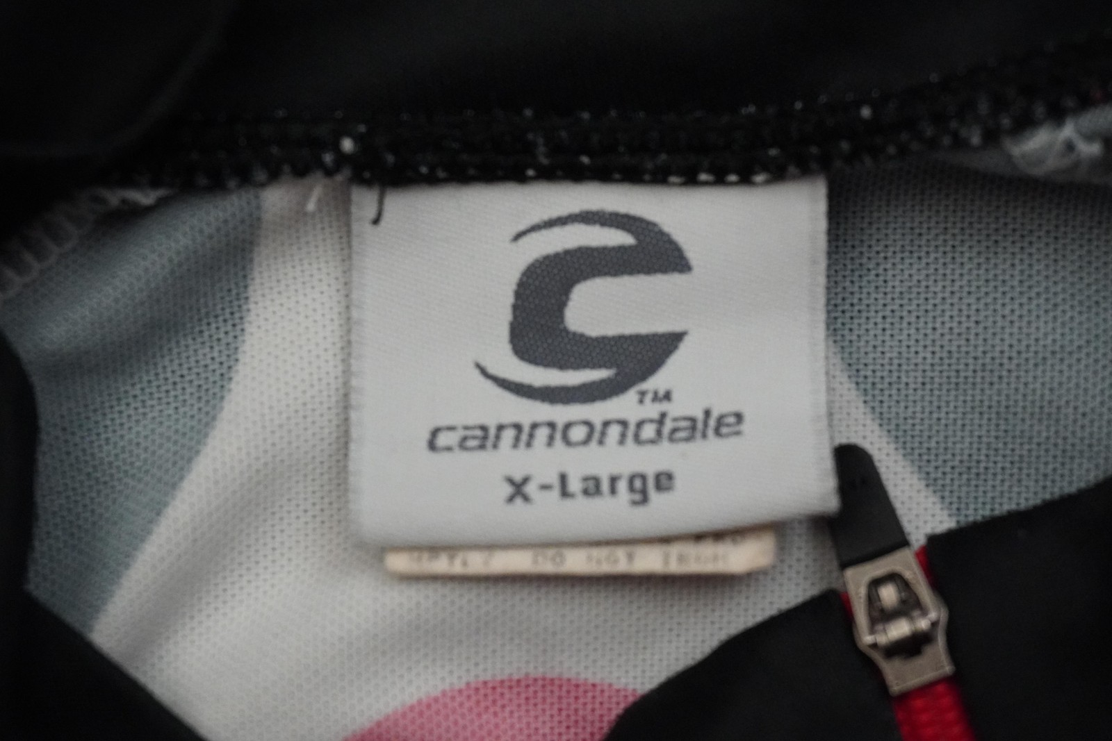 Cannondale Volvo Team Cycling Jersey Mens XL Red White Black Half Zip USA