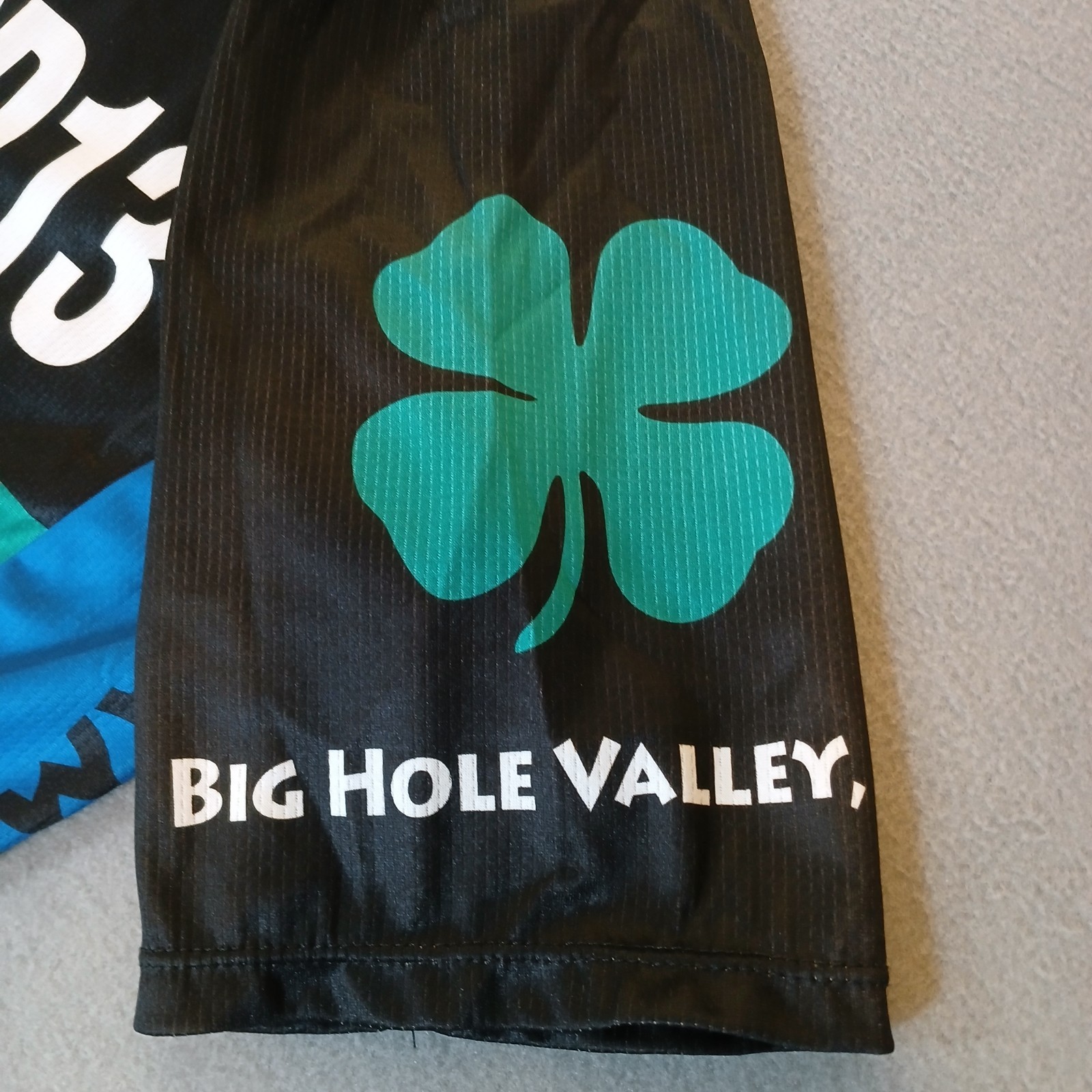 Black Bottoms Cycling Jersey Adult Size M Green Blue RATPOD13 Dillion Montana