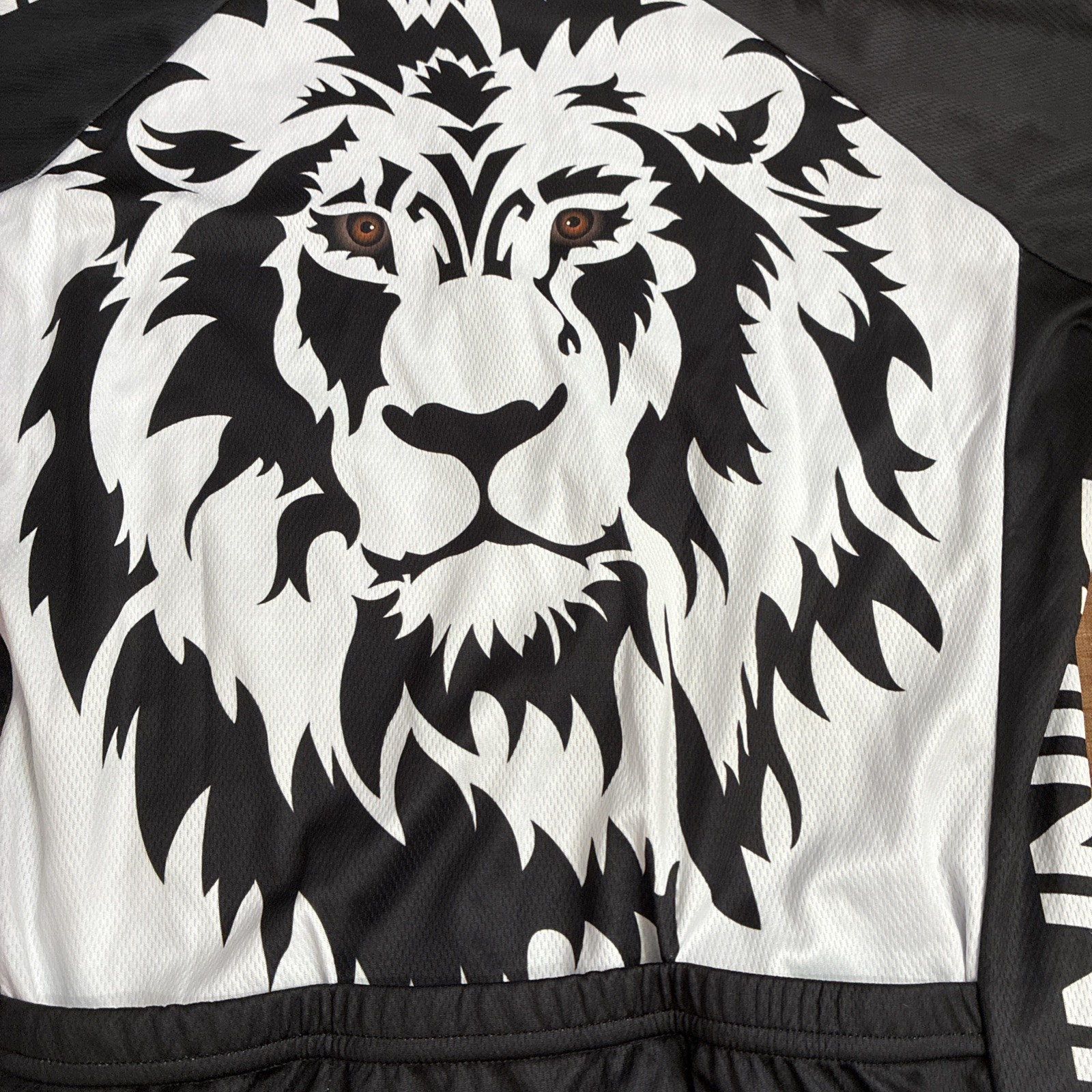 MADD Dogg Athletics Spinning Cycling Jersey Sz Small Black White Lion Graphic