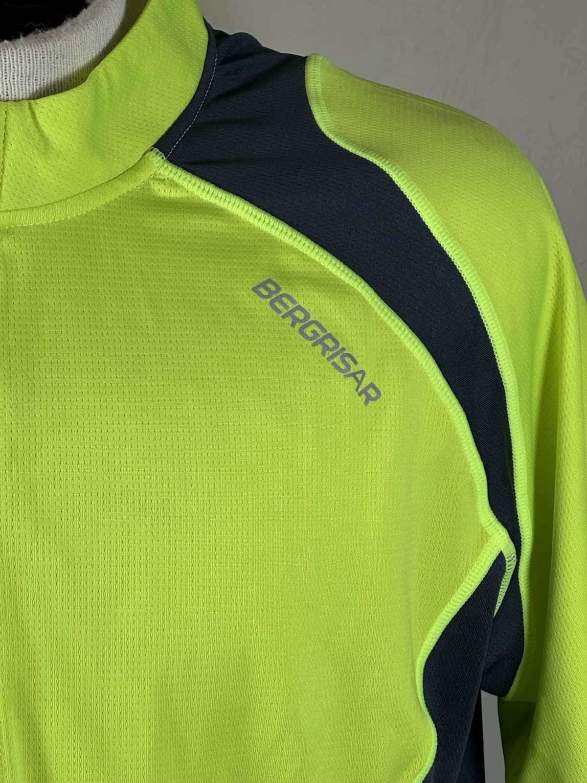 Bergrisar Cycling Jersey Mens L Neon Yellow-Green 1/2 Zip Short Sleeve Bike