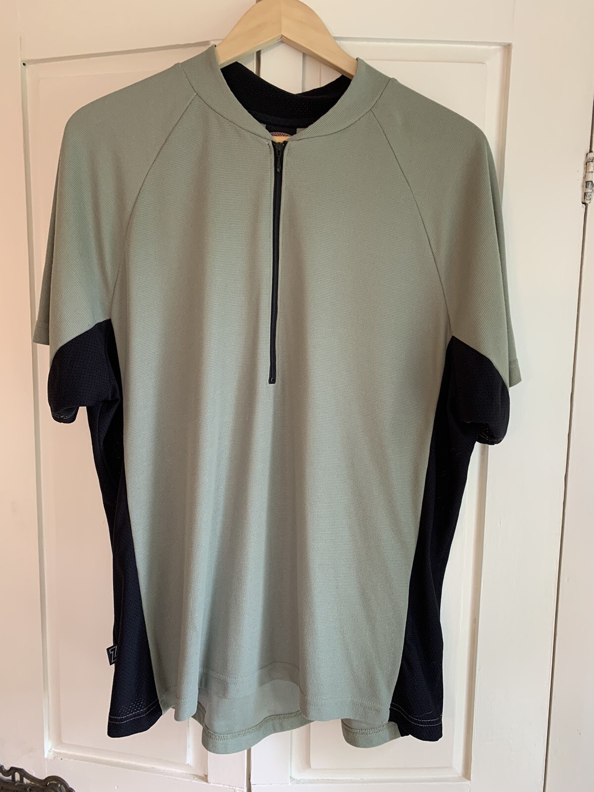 Zoic Jersey Men’s XL Green Long Sleeve 1/2 Zip Pullover Back Pockets Made In USA
