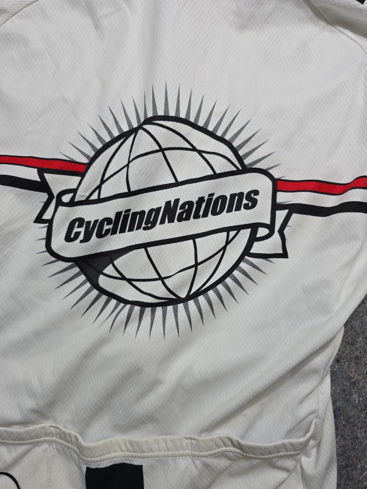 Vermarc Jersey Men’s Cycling Size S Red and White Short Sleeve Full Zip (A3-68)
