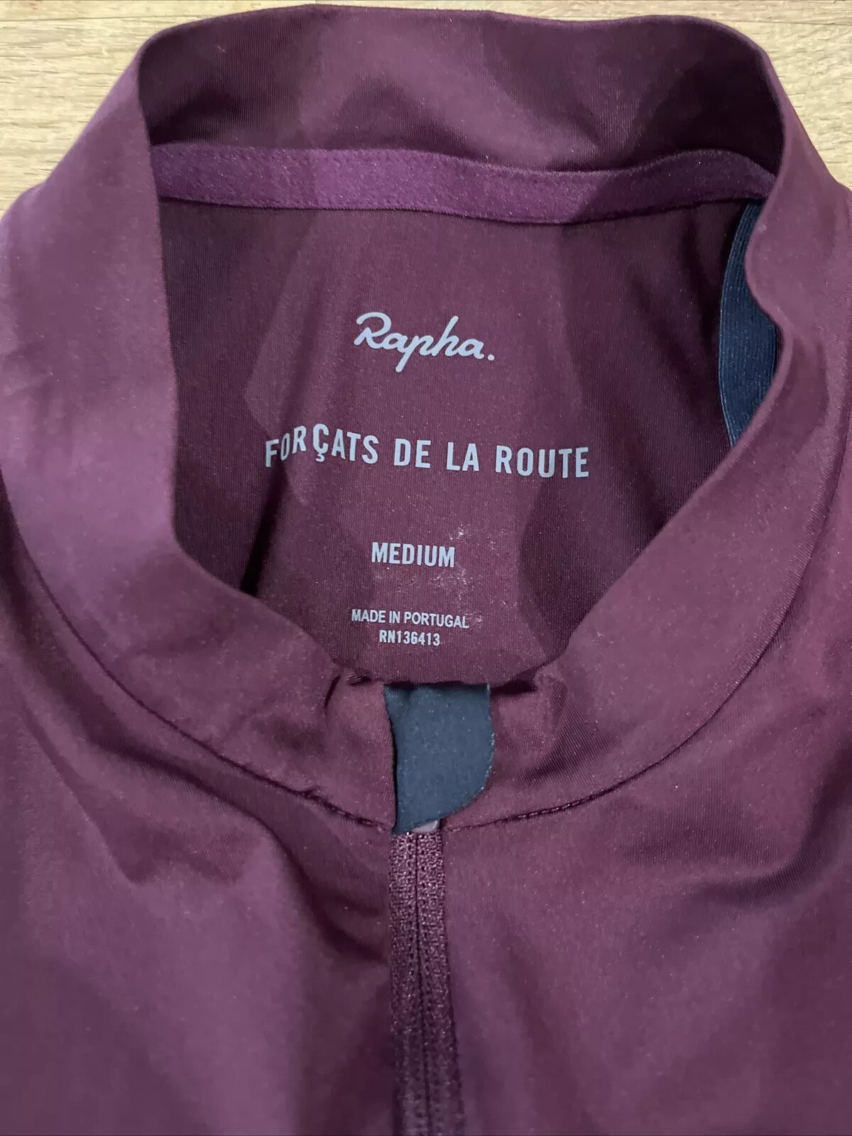 USED PLUM RAPHA PRO TEAM TRAINING SHORT SLEEVE CYCLING JERSEY MEDIUM EXCELLENT!