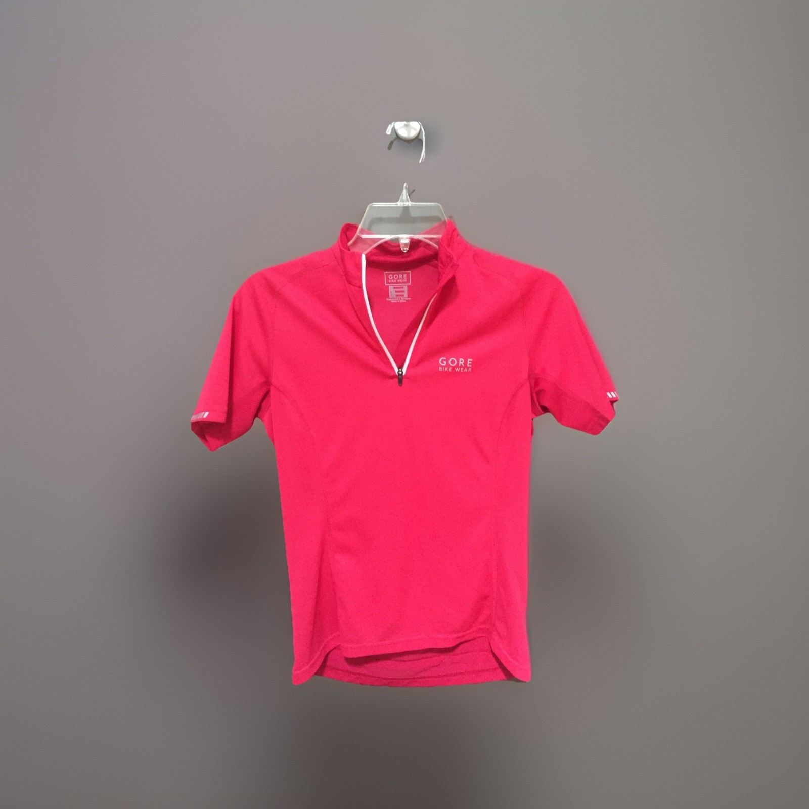 Gore Bike Wear Top Size Small 3 Back Pockets Partial Zip Neck Short Sleeve