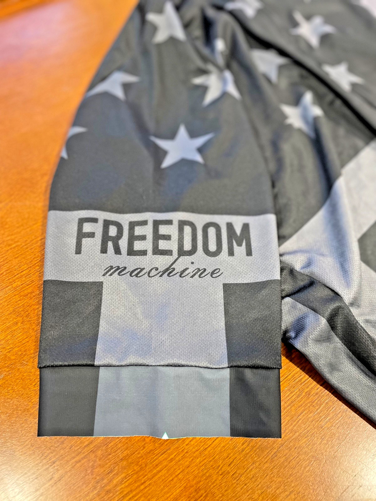 Twin Six Freedom Machine American Flag Cycling Jersey Short Sleeve Large