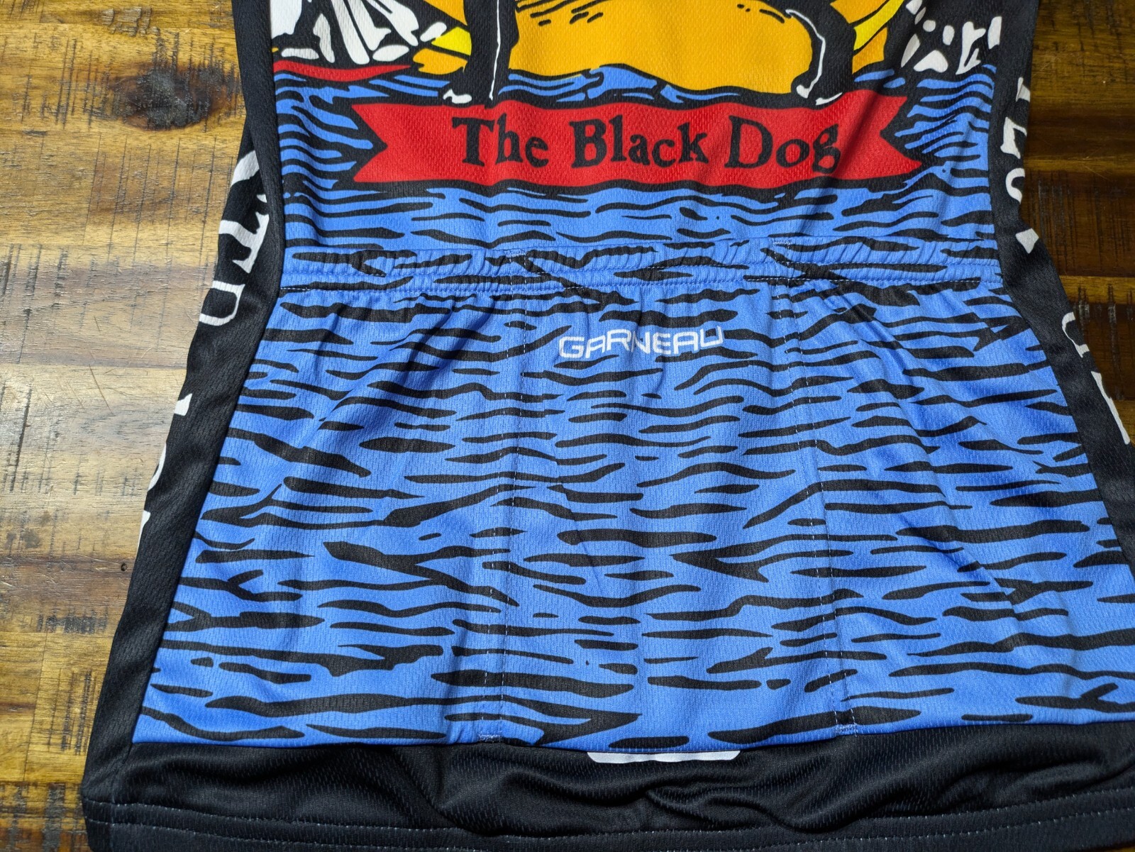 Women’s Louis Garneau The Black Dog Cycling Shirt Brand New W Tags !! Sz Small