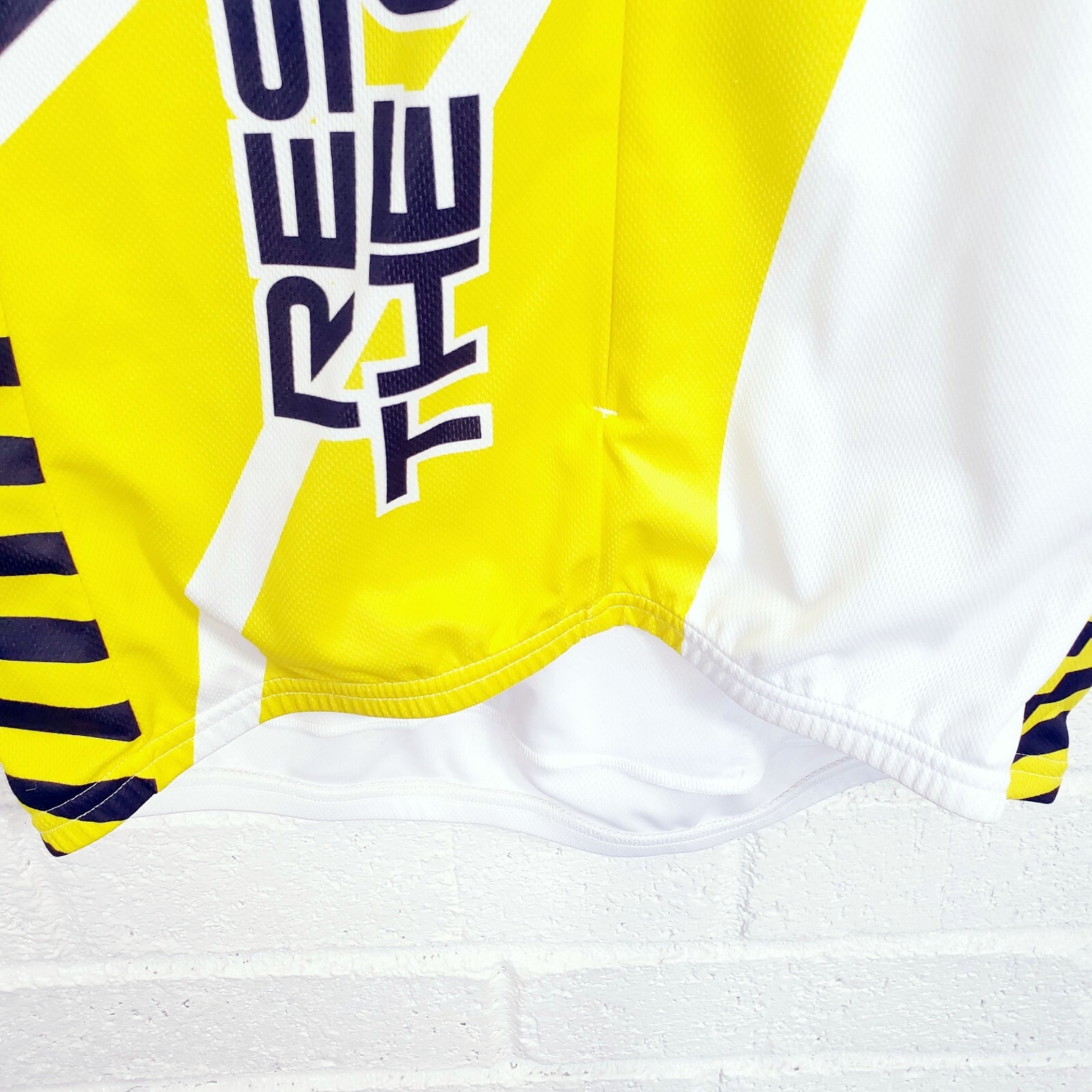 Voler Cycling Jersey Womens Size XL Respect The Cyclist Share The Road Yellow