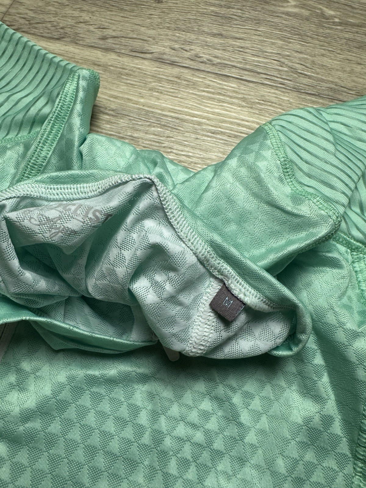 Cafe du Cycliste Micheline Man Cycling Jersey Size M Neo Mint Green Full Zip