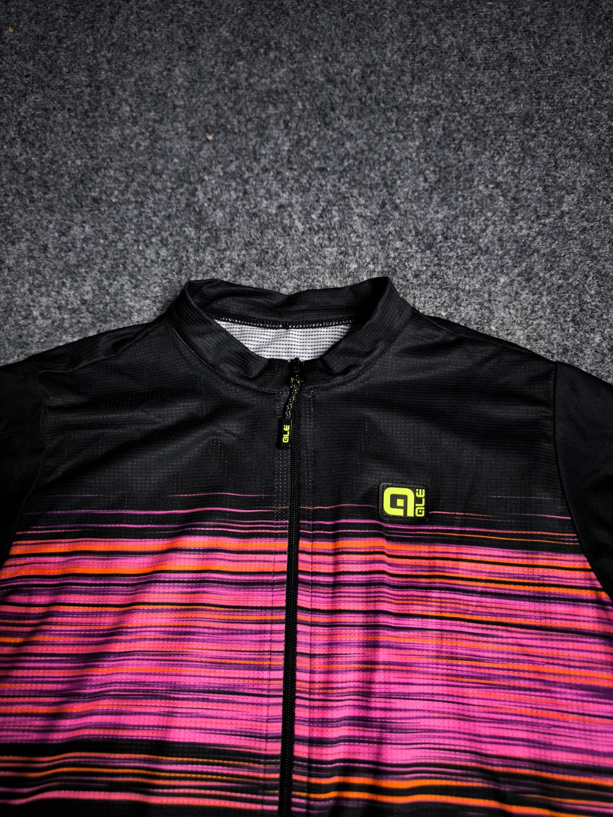 Women’s ALÉ Solid Start Black/Magenta Short Sleeve Jersey , Size S , Pro Equipm