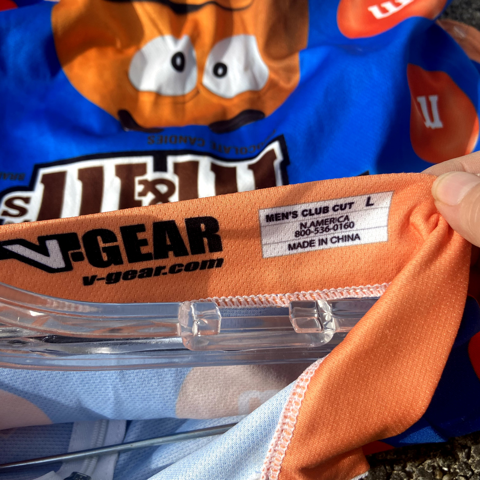 V Gear Mens Club Cut Large L M&M’s Pretzel Blue Orange Pockets 4″ Zip