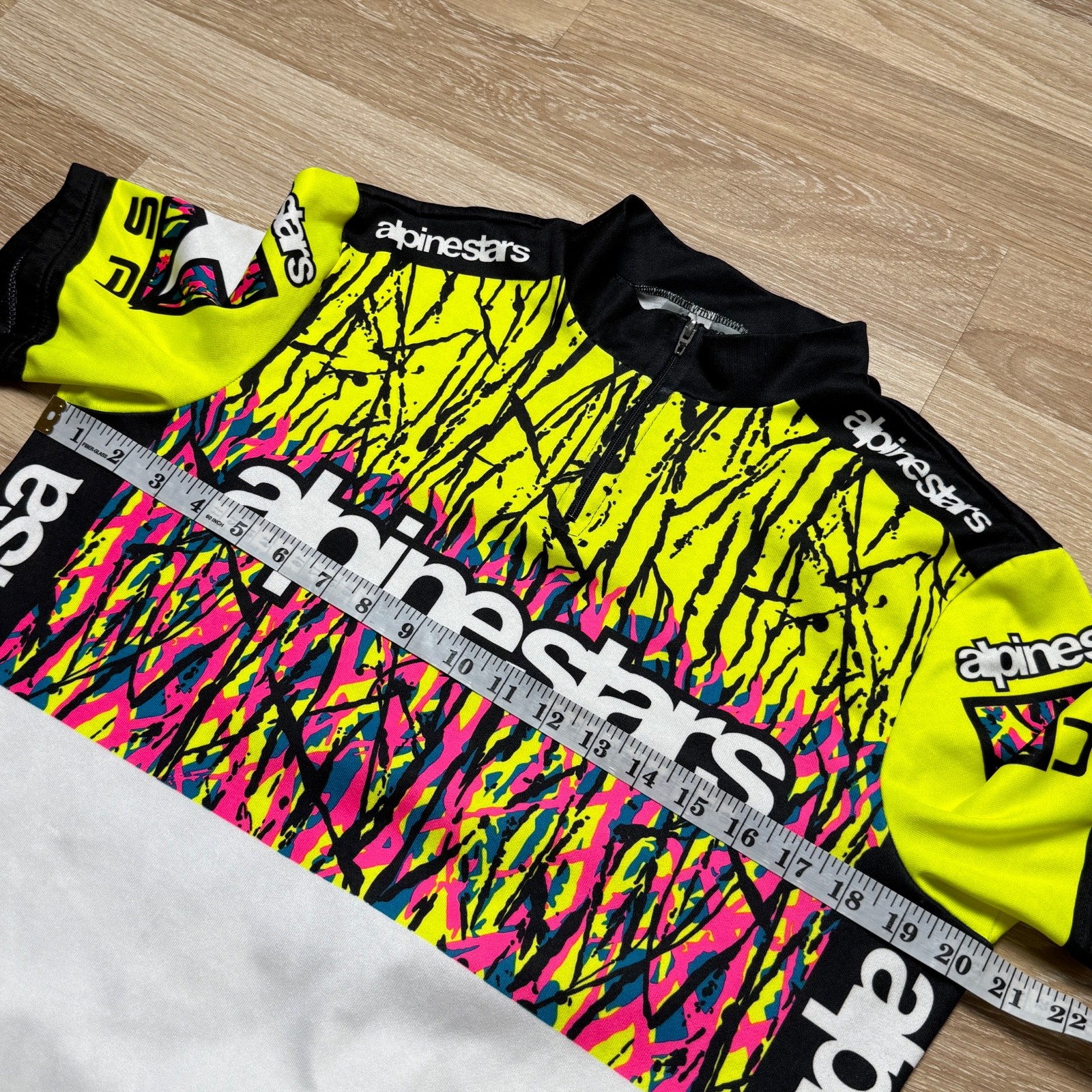 Rare Vintage 90s Alpinestars USA Cycling Retro Jersey Neon Splatter T-Shirt Sz L