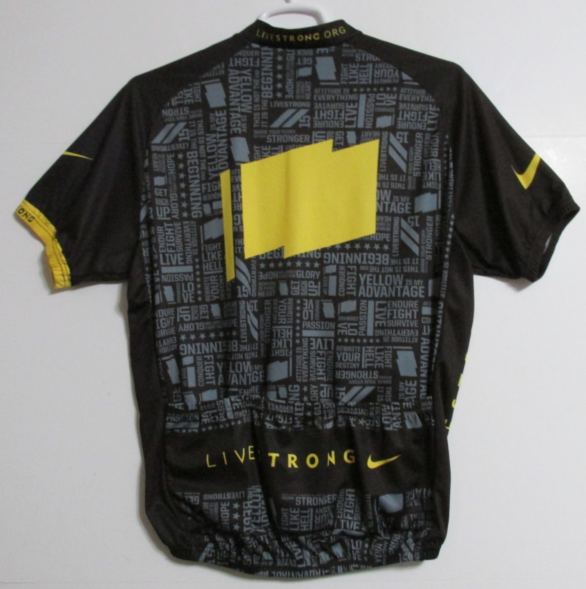 Men’s Full Zip Livestrong Cycling Jersey 3-Rear Pockets Black/Yellow Size XXXL