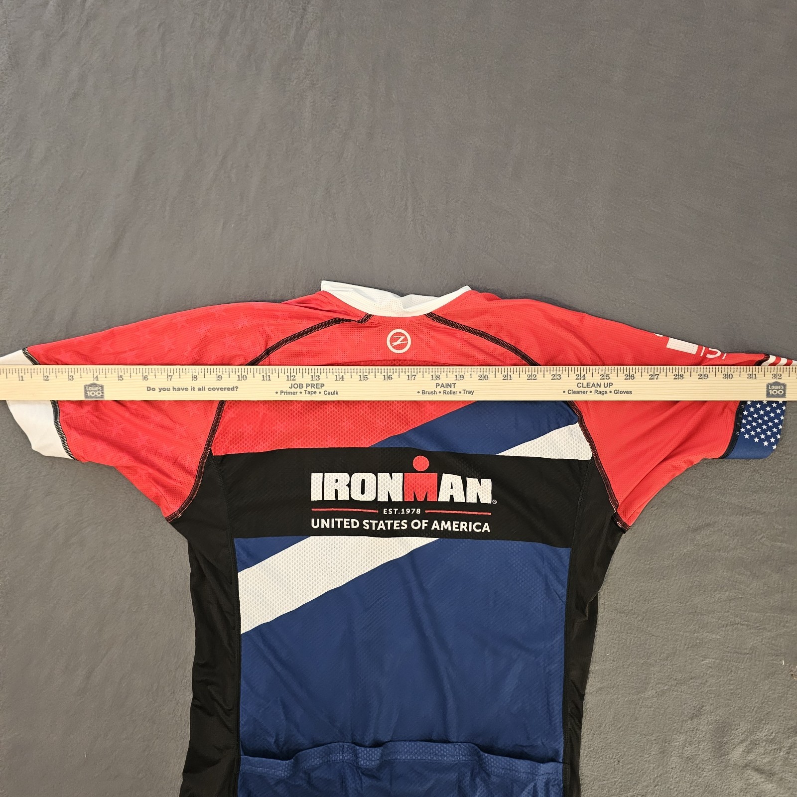 NWOT Zoot Ironman USA Lady’s Zippered Top And Padded Riding Pants Jersey Outfit