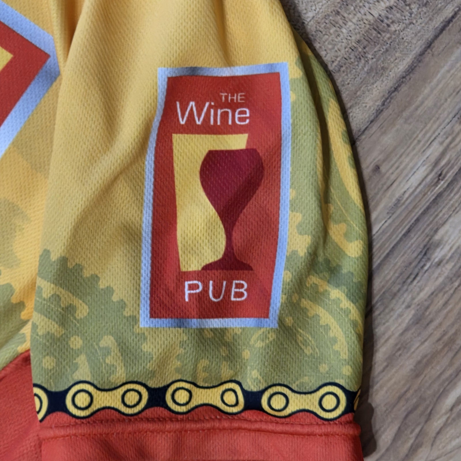 Primal The Wine Pub Cycling Jersey Women’s Medium Full Zip Short Sleeve Bike Shi