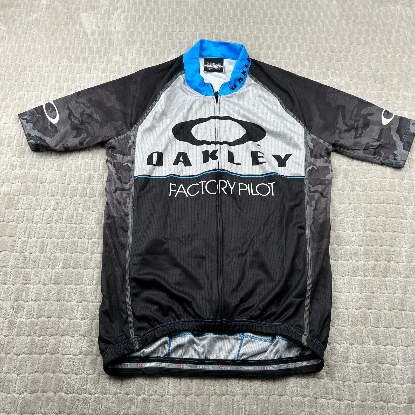 Oakley Factory Pilot Black & Gray Camo Cycling Jersey Sz Extra Small Biking MTB